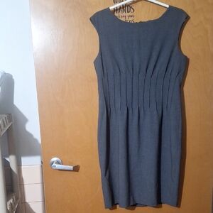 Calvin Klein Gray Sheath Dress Knee-Length Sleeveless Cocktail